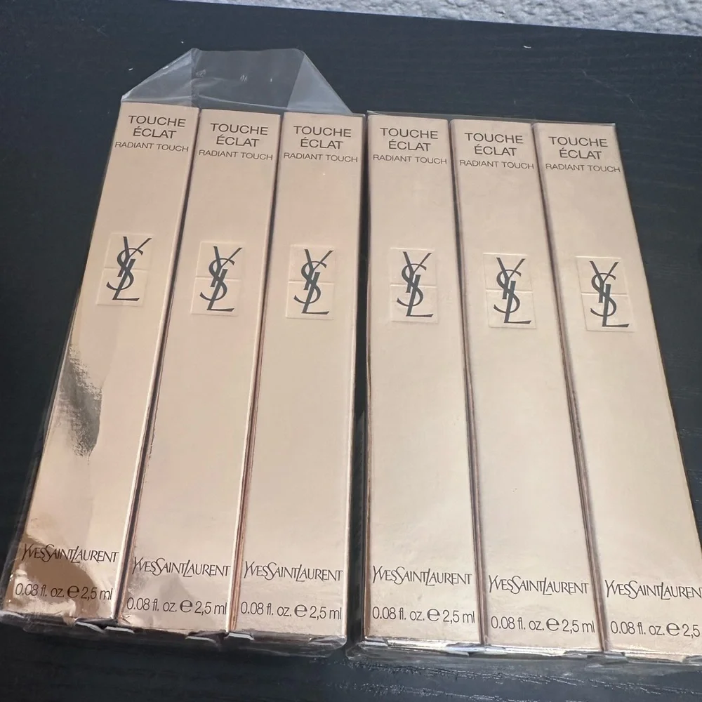 6 full size Touche Eclat shade 0 - Picture 4 of 6